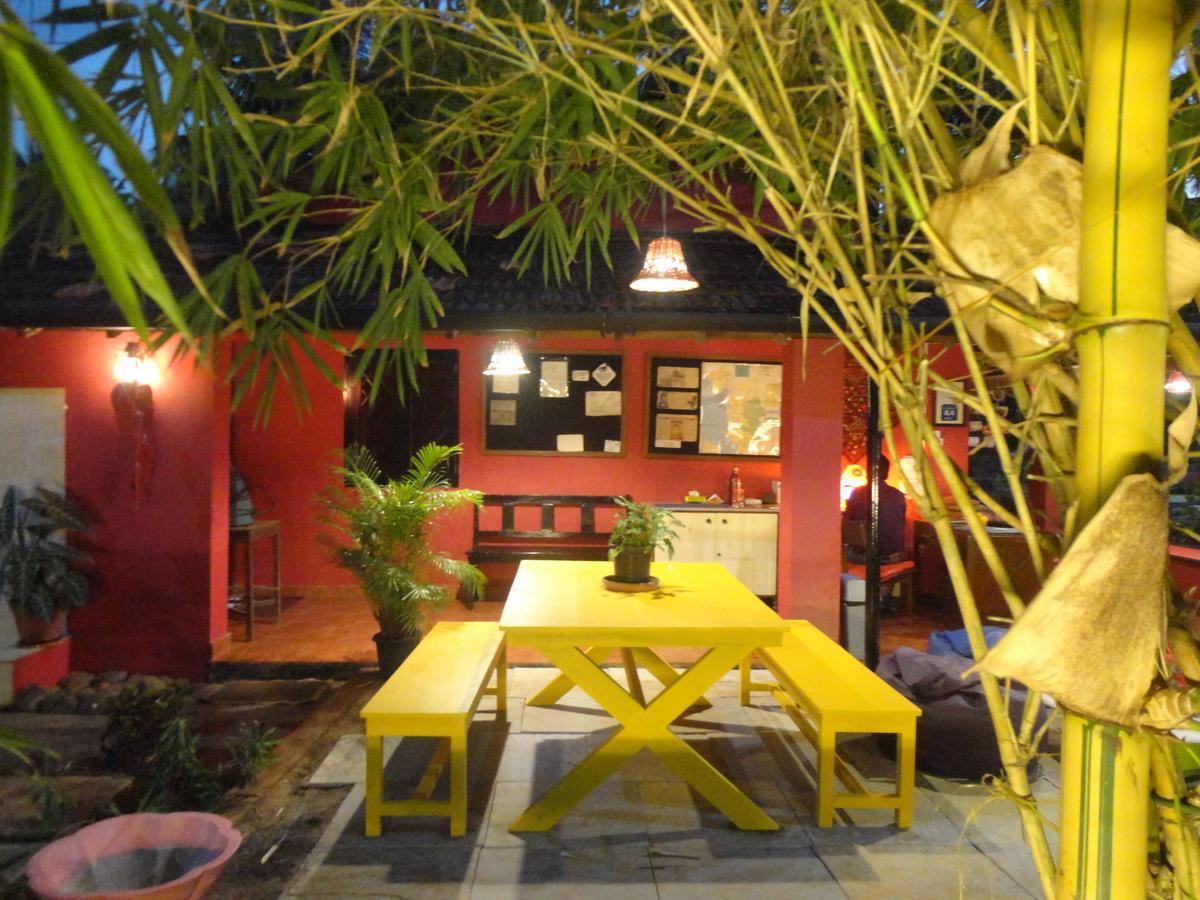 The Yuppi Hippi Female Hostel Anjuna Exterior photo
