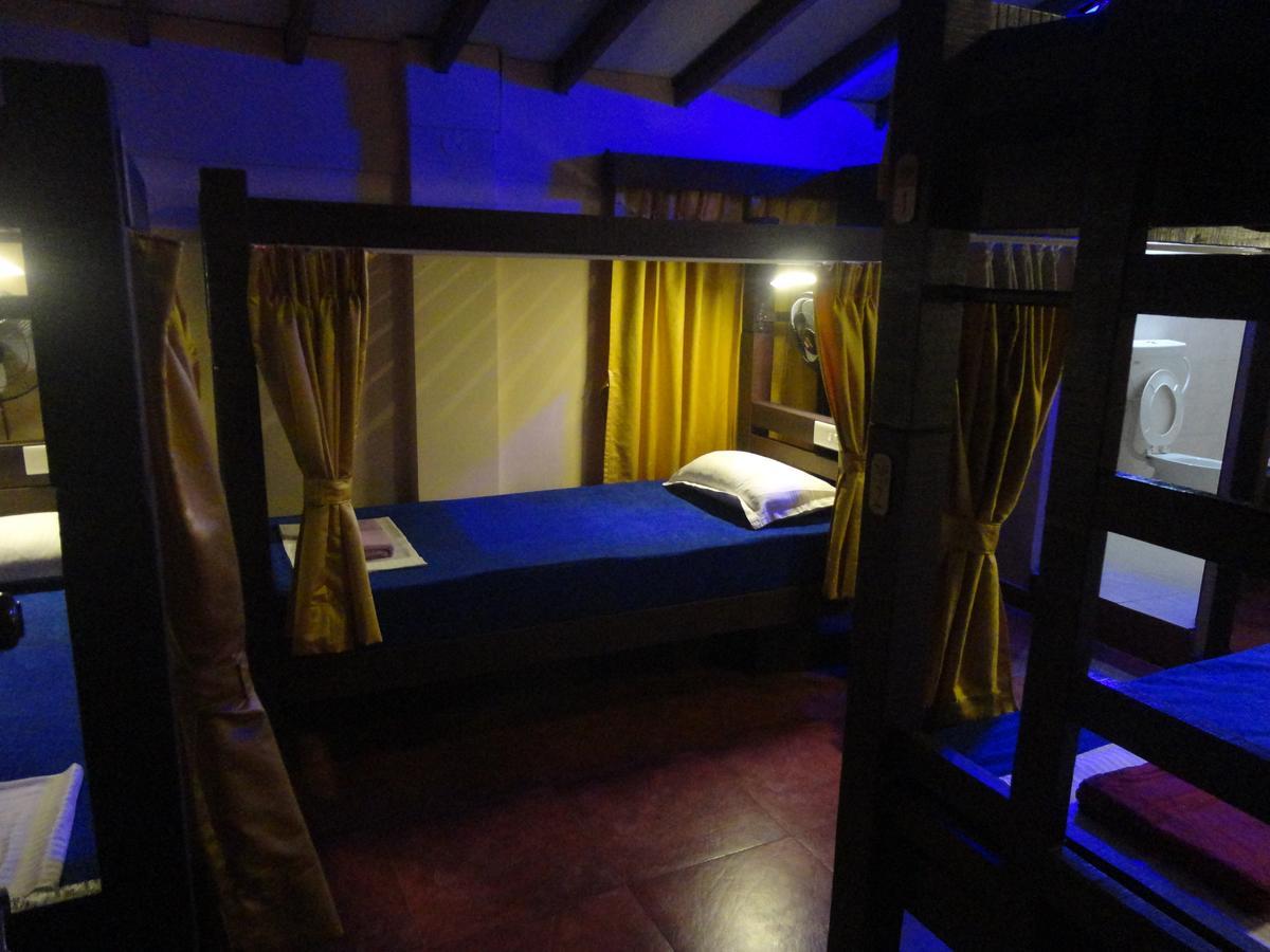 The Yuppi Hippi Female Hostel Anjuna Exterior photo