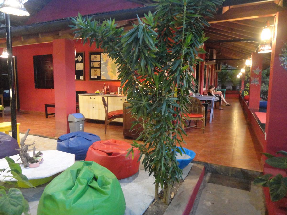 The Yuppi Hippi Female Hostel Anjuna Exterior photo