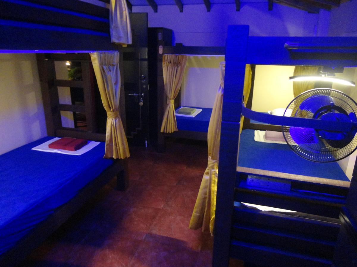 The Yuppi Hippi Female Hostel Anjuna Exterior photo